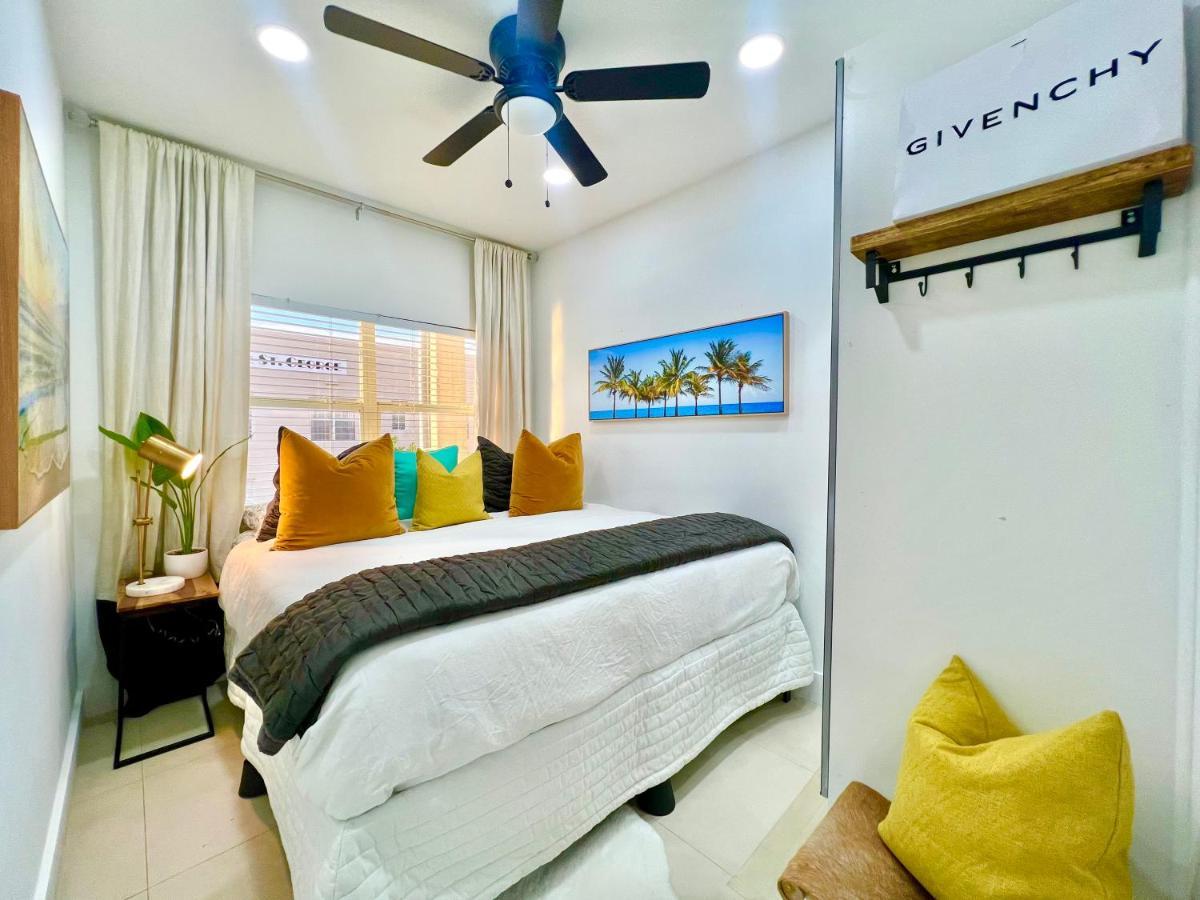 Sobe Monarch 2Bedroom 2 Bath Modern Apt- Walk To Ocean Drive Маями Бийч Екстериор снимка