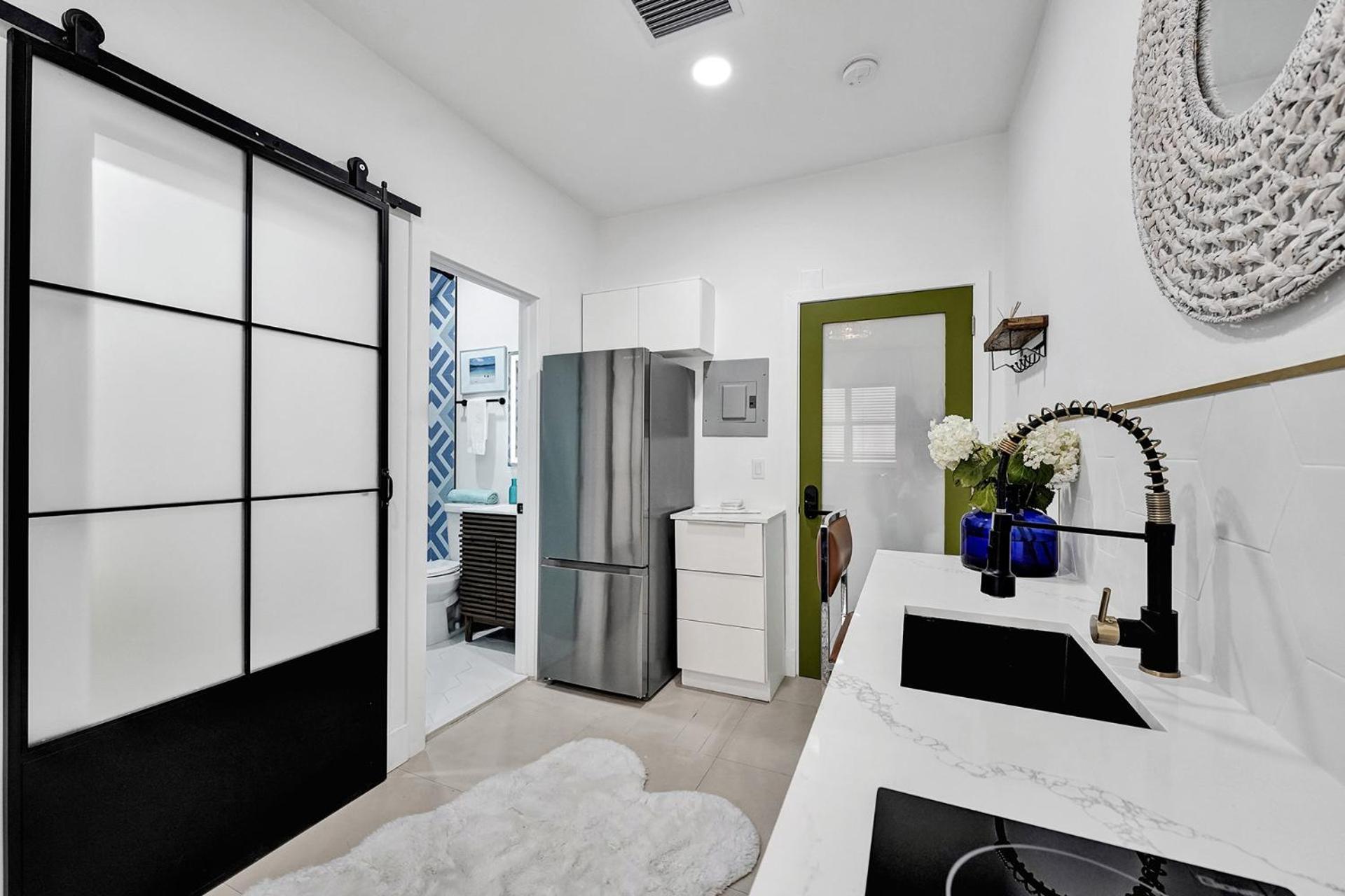 Sobe Monarch 2Bedroom 2 Bath Modern Apt- Walk To Ocean Drive Маями Бийч Екстериор снимка