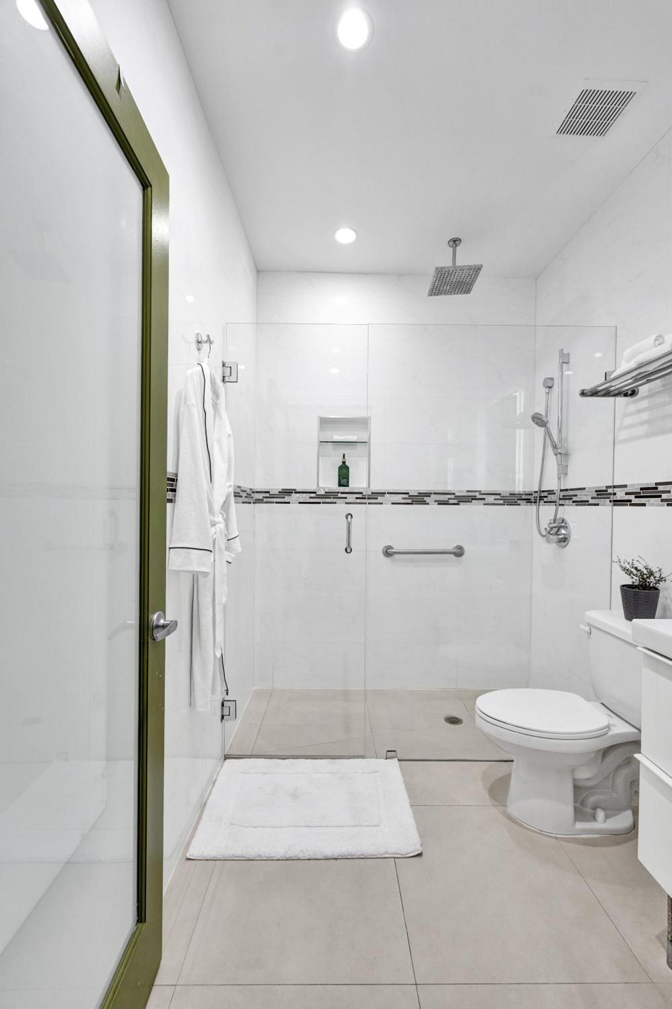 Sobe Monarch 2Bedroom 2 Bath Modern Apt- Walk To Ocean Drive Маями Бийч Екстериор снимка