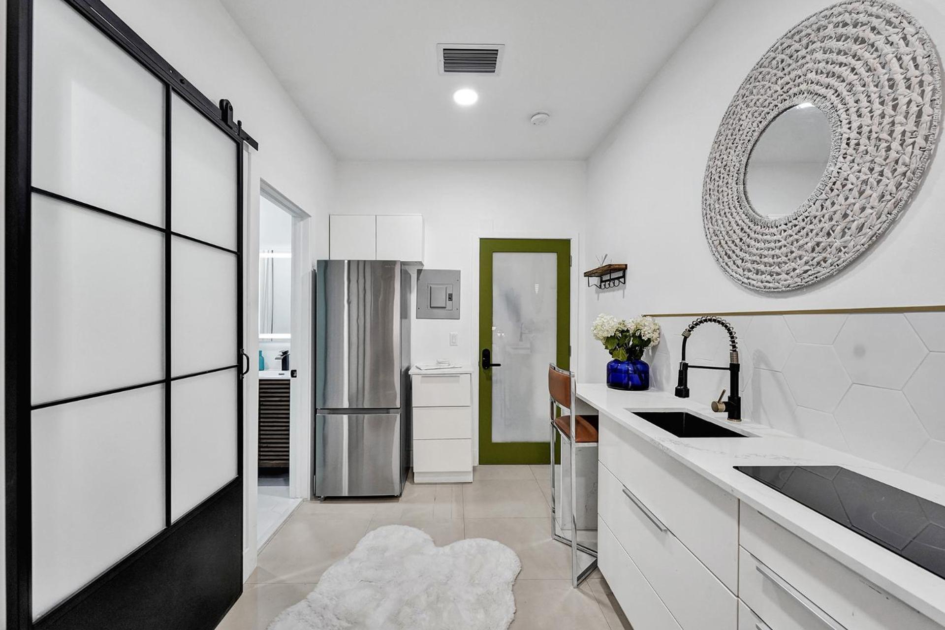 Sobe Monarch 2Bedroom 2 Bath Modern Apt- Walk To Ocean Drive Маями Бийч Екстериор снимка