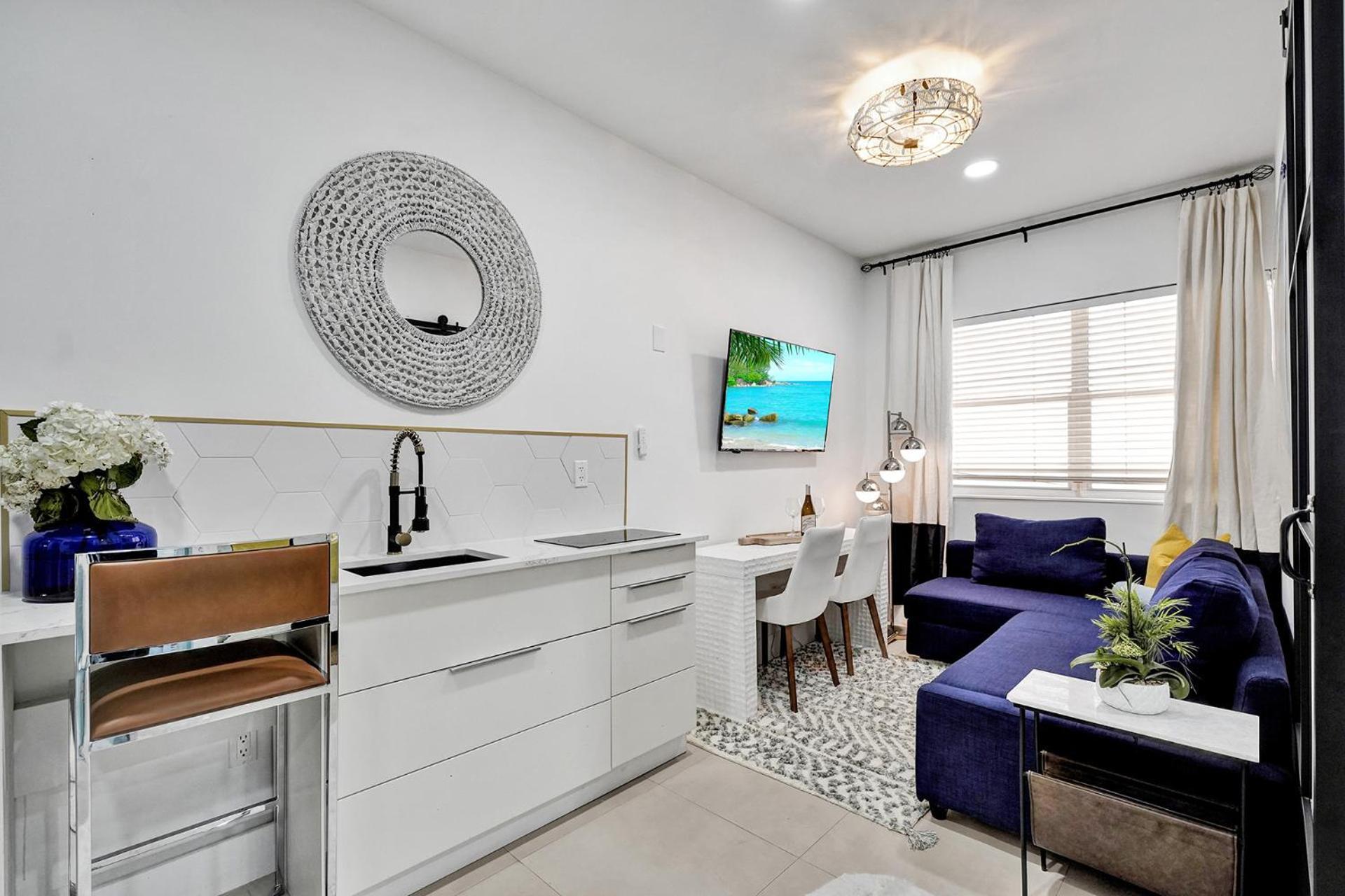 Sobe Monarch 2Bedroom 2 Bath Modern Apt- Walk To Ocean Drive Маями Бийч Екстериор снимка