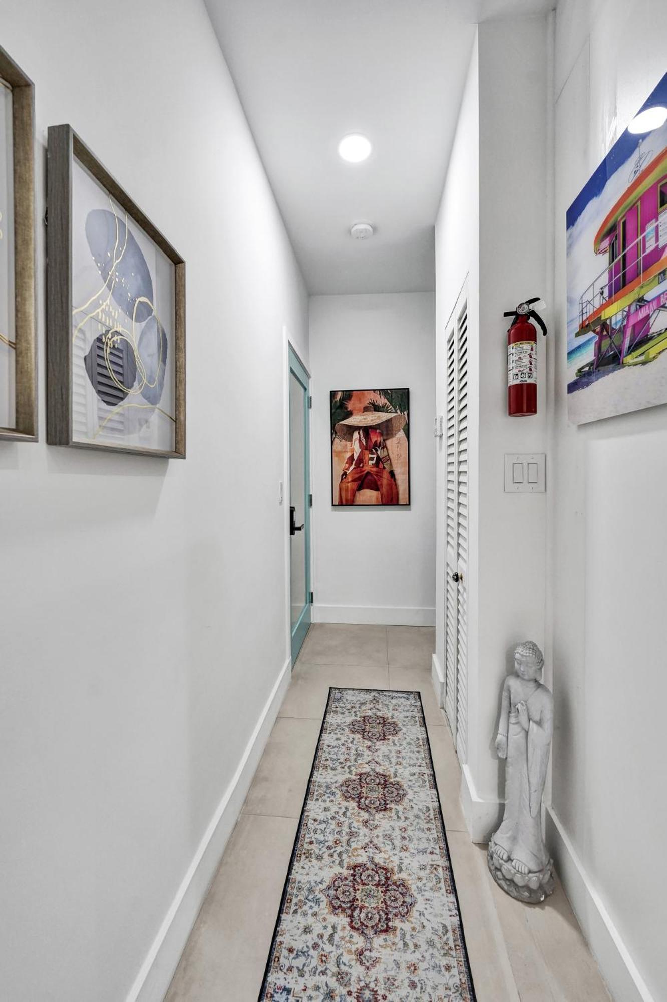 Sobe Monarch 2Bedroom 2 Bath Modern Apt- Walk To Ocean Drive Маями Бийч Екстериор снимка
