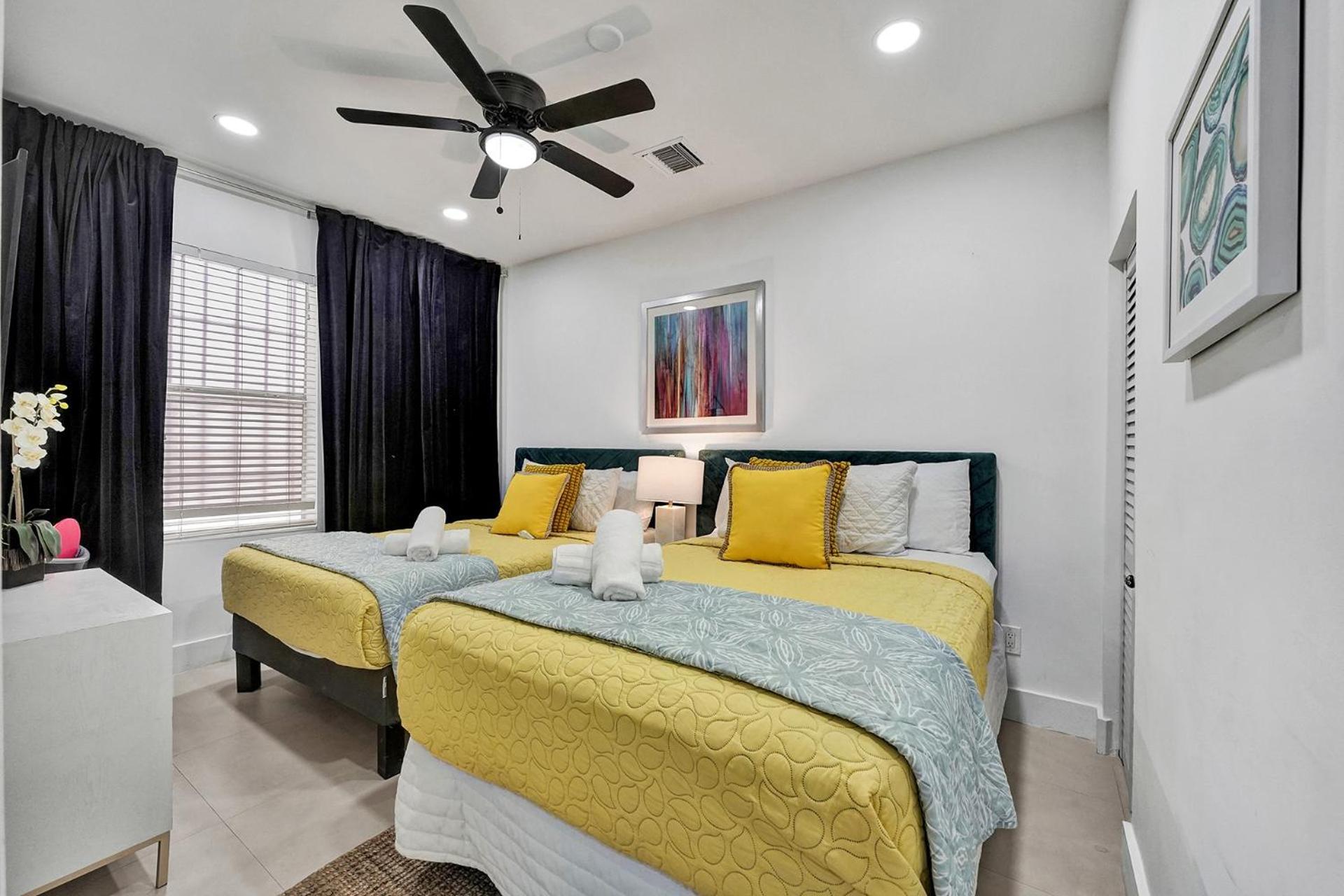 Sobe Monarch 2Bedroom 2 Bath Modern Apt- Walk To Ocean Drive Маями Бийч Екстериор снимка