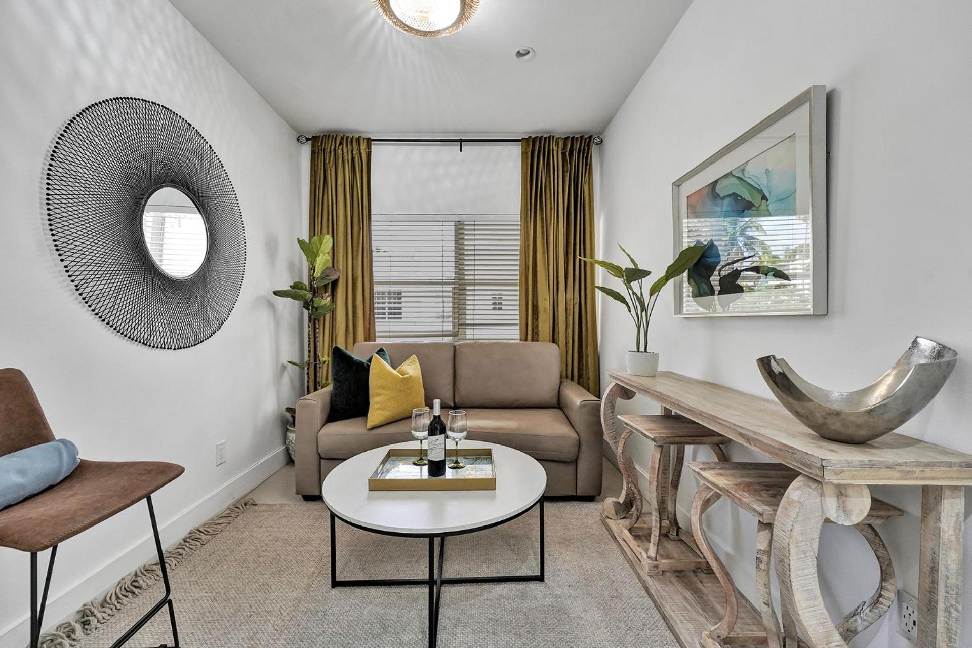 Sobe Monarch 2Bedroom 2 Bath Modern Apt- Walk To Ocean Drive Маями Бийч Екстериор снимка